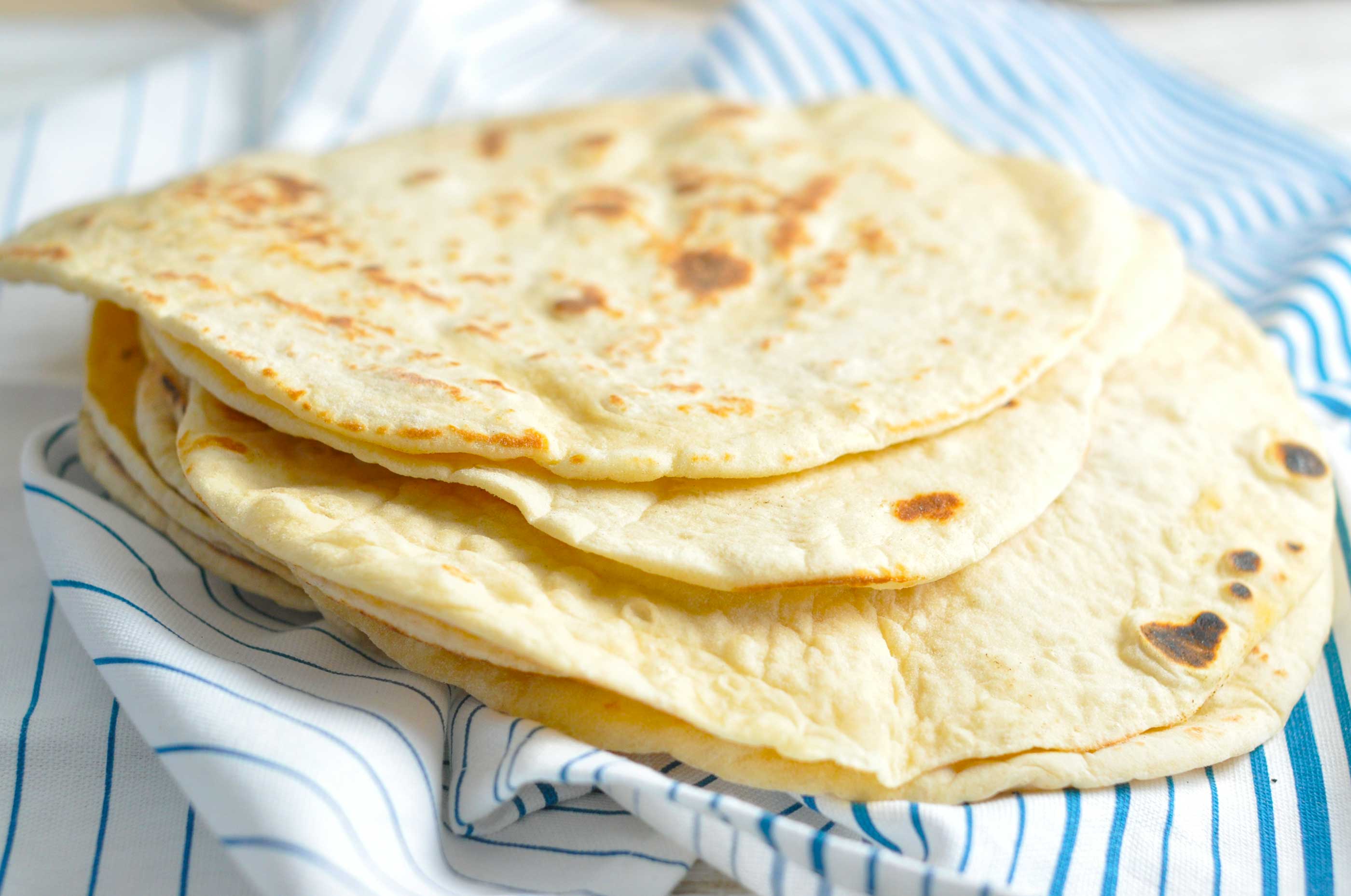 Homemade flatbreads for tortillas or wraps | Mambeno.co.uk