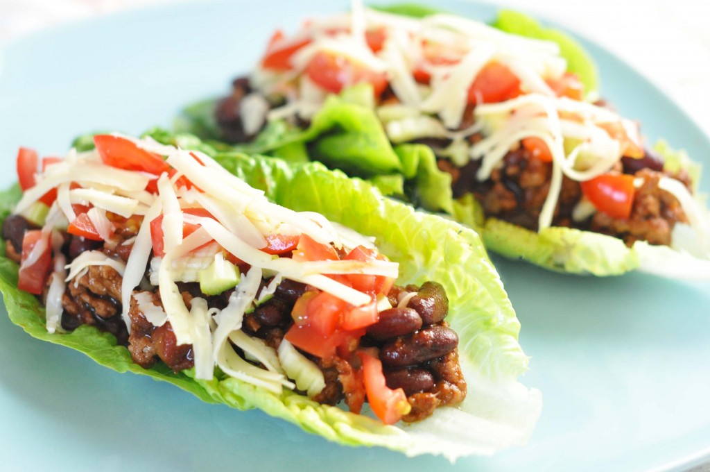 Lettuce tacos with leftover chilli con carne Mambeno.co.uk