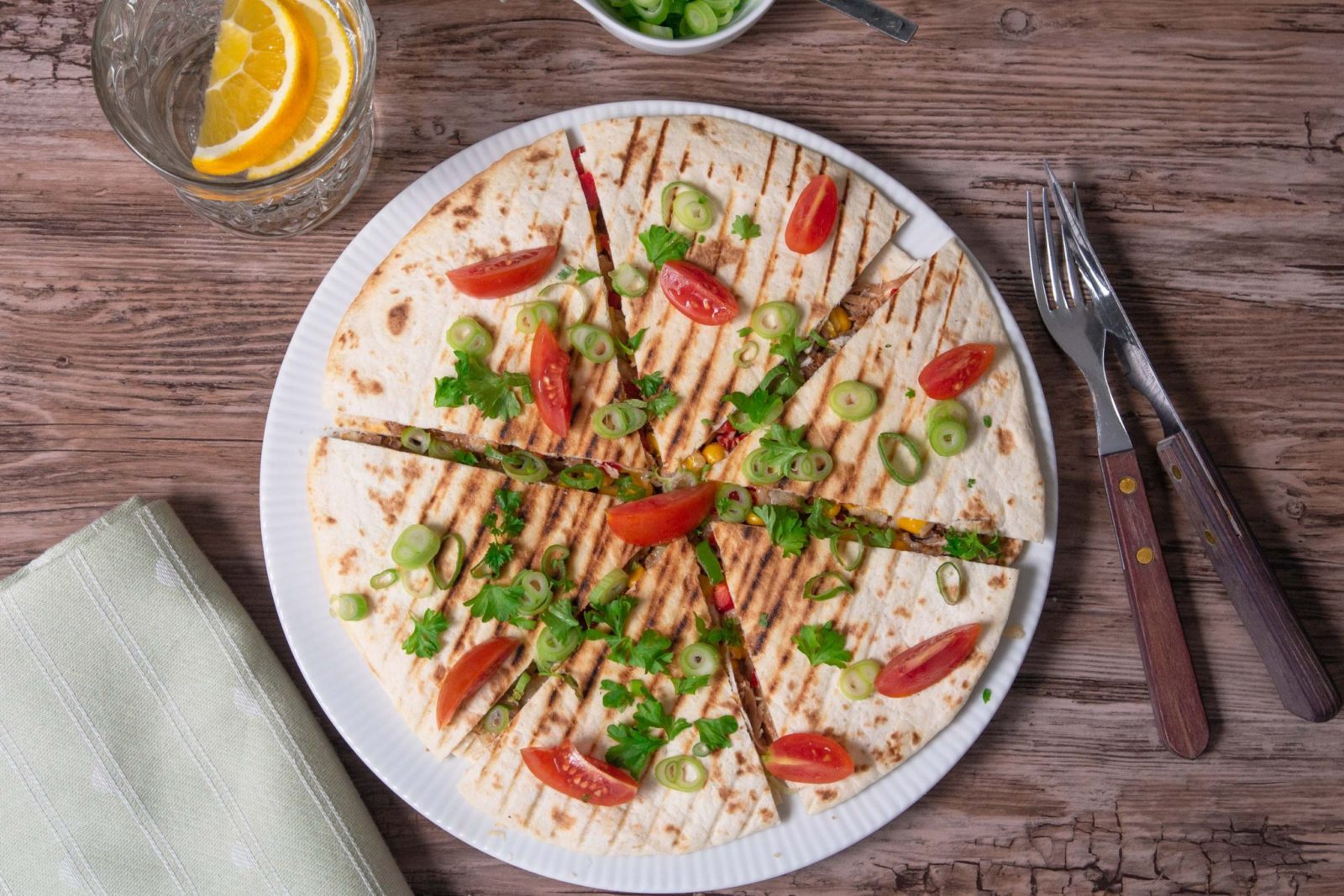 Quesadillas with orange chicken, cheese and sweetcorn