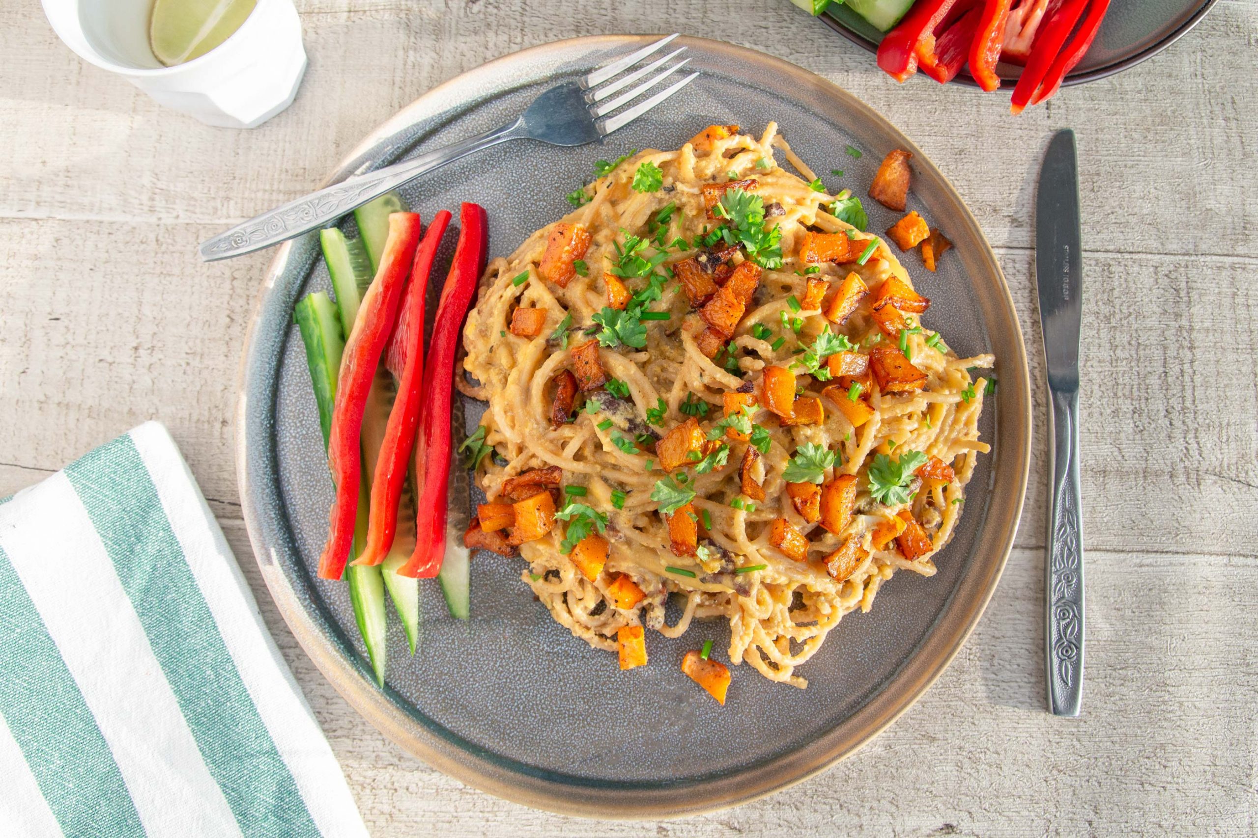 Creamy Spaghetti Carbonara With Carrots And Bacon