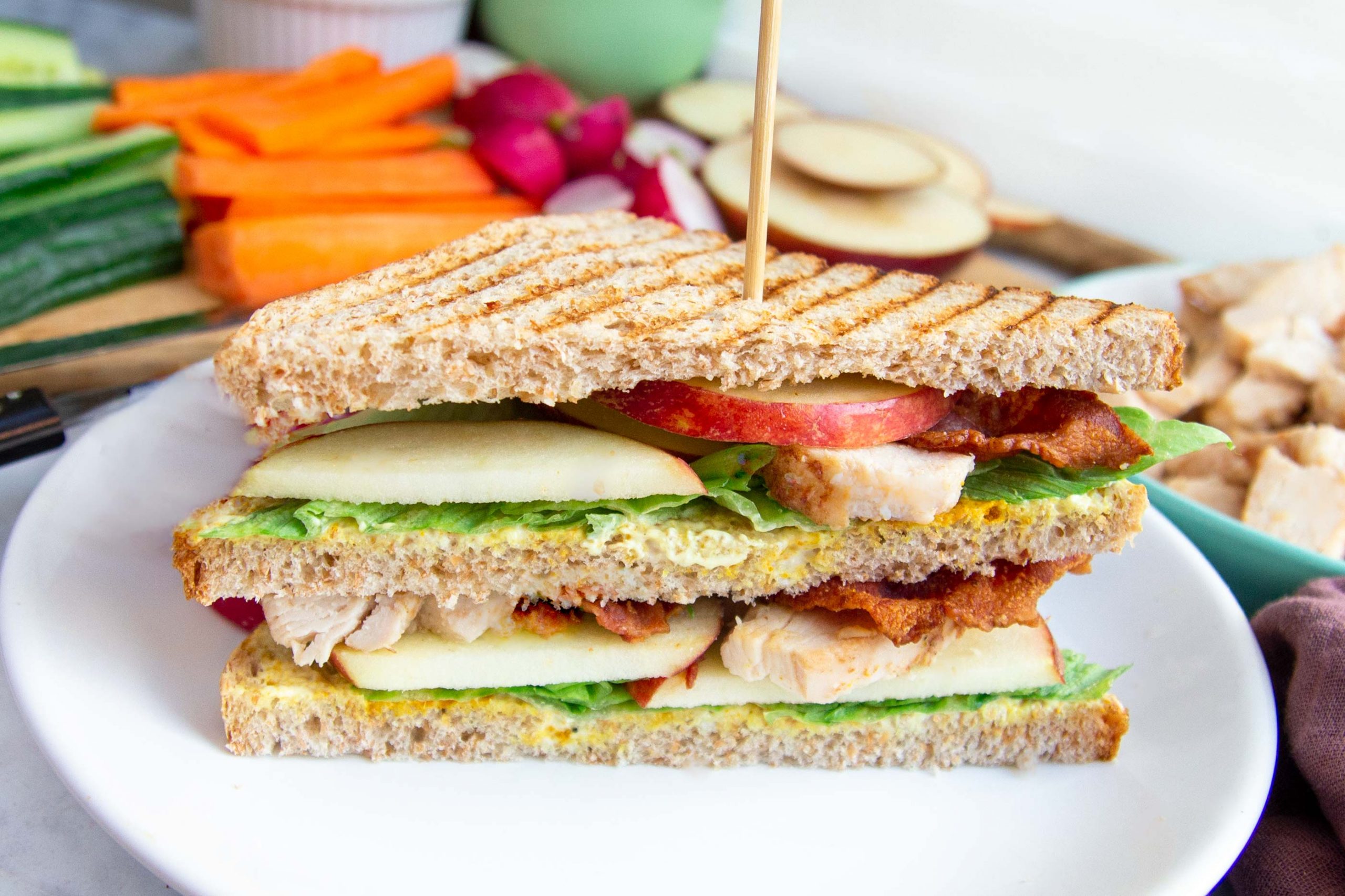 15 Minute Club Sandwich With Lettuce Radish And Apple